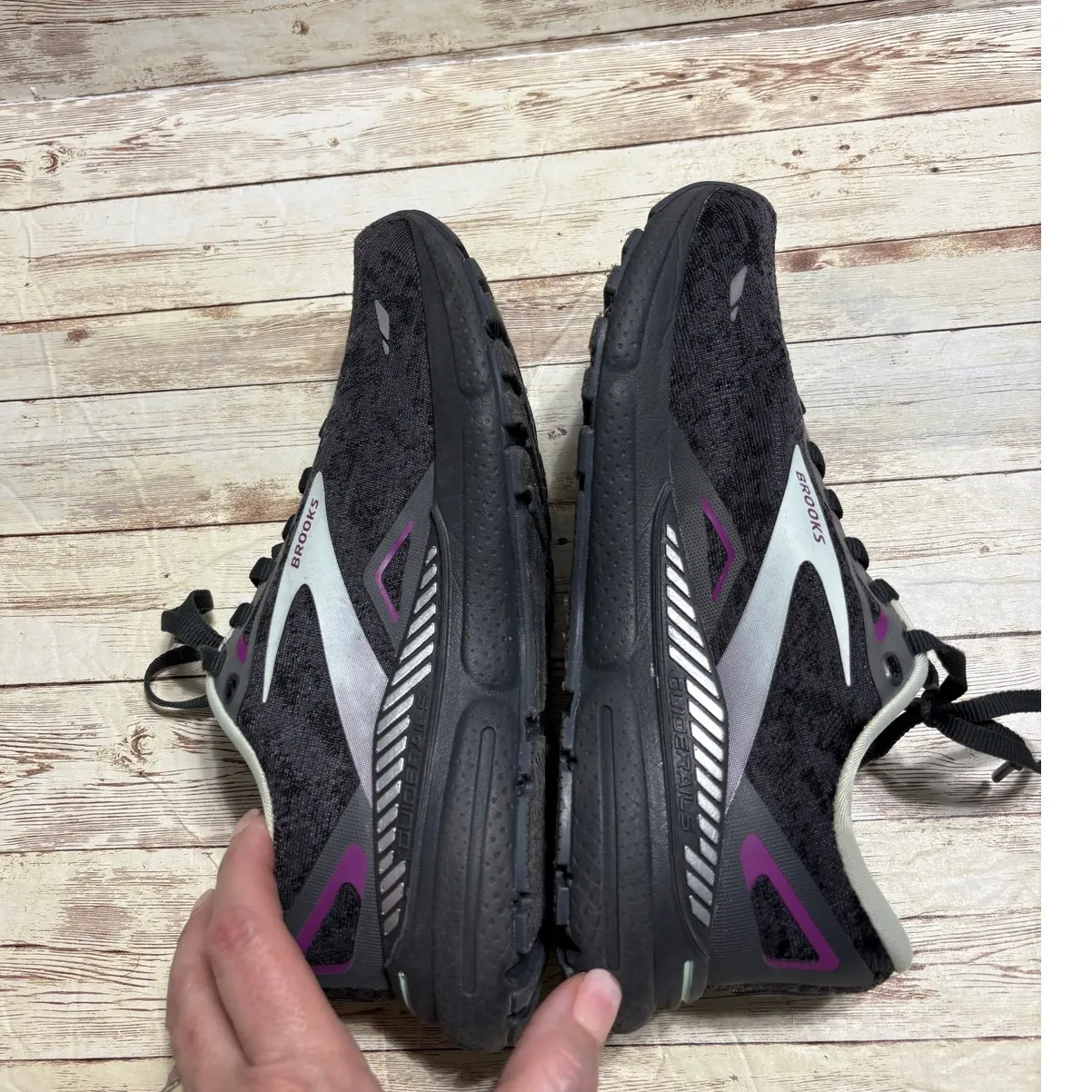 Brooks Adrenaline GTS 23 Running Shoes Sneakers Women's Size 6.5 - Image 8