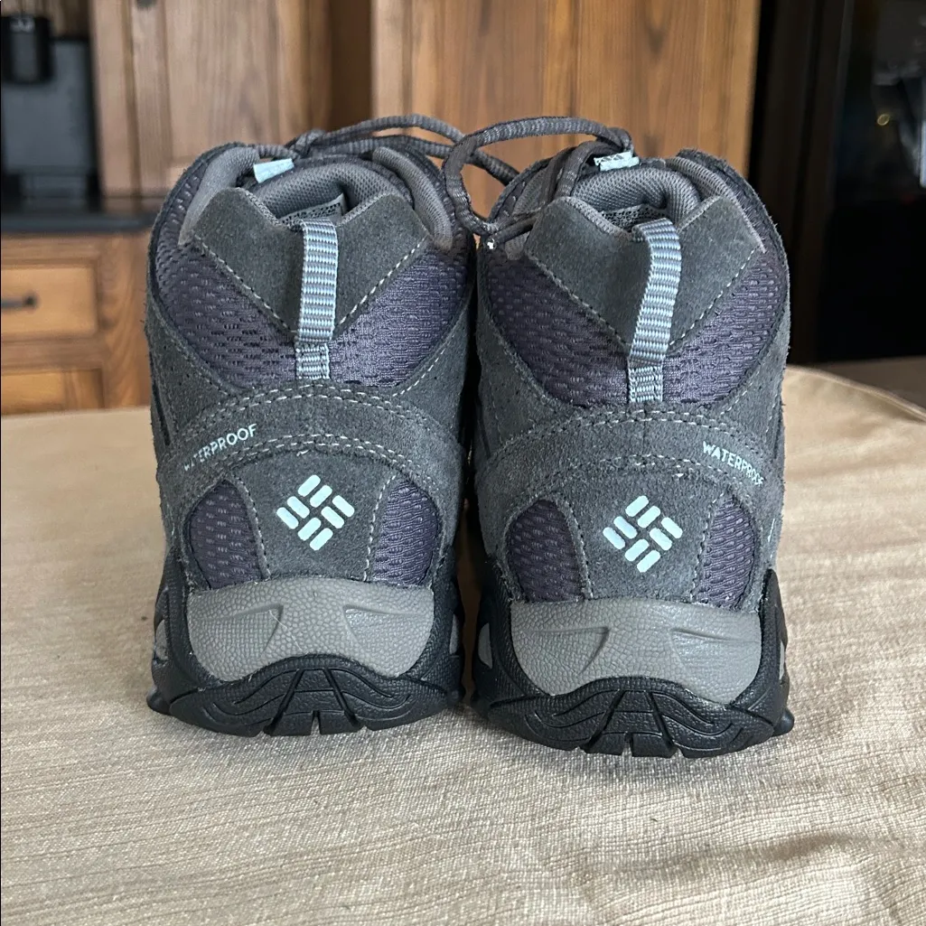 Columbia Armitage lane waterproof hiking boots women’s 9 - Image 5