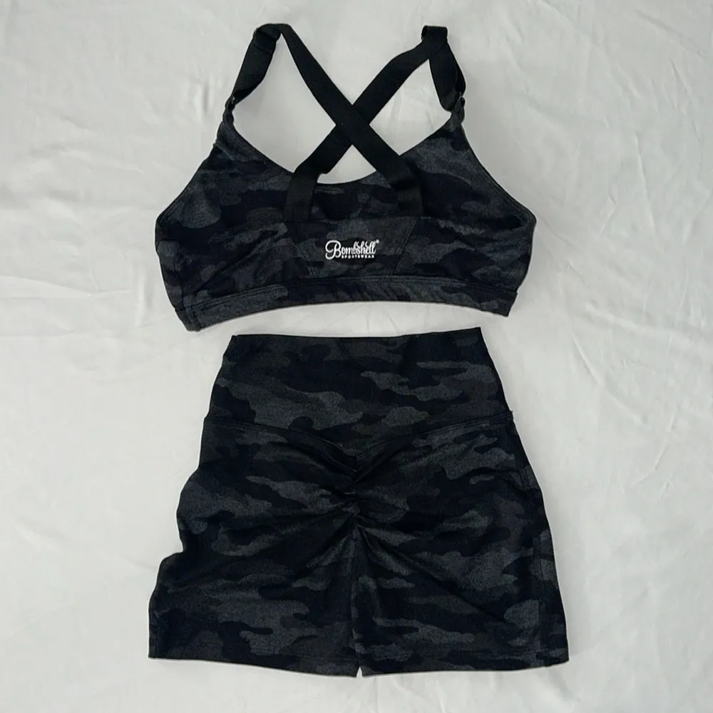 Bombshell Sportswear fit camo bra with matching shorts set! - Image 6