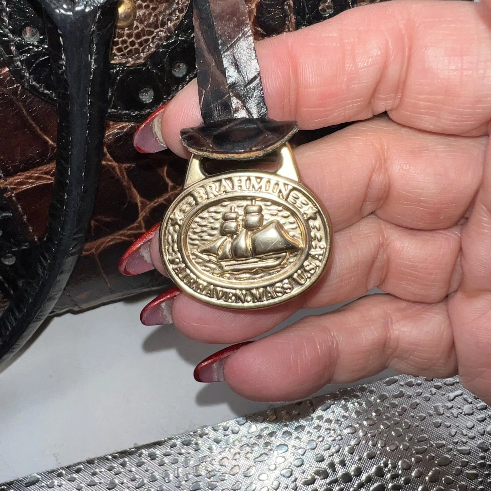 Brahmin Croc Embossed Satchel Handbag Brown Black Gold Accents - Image 6