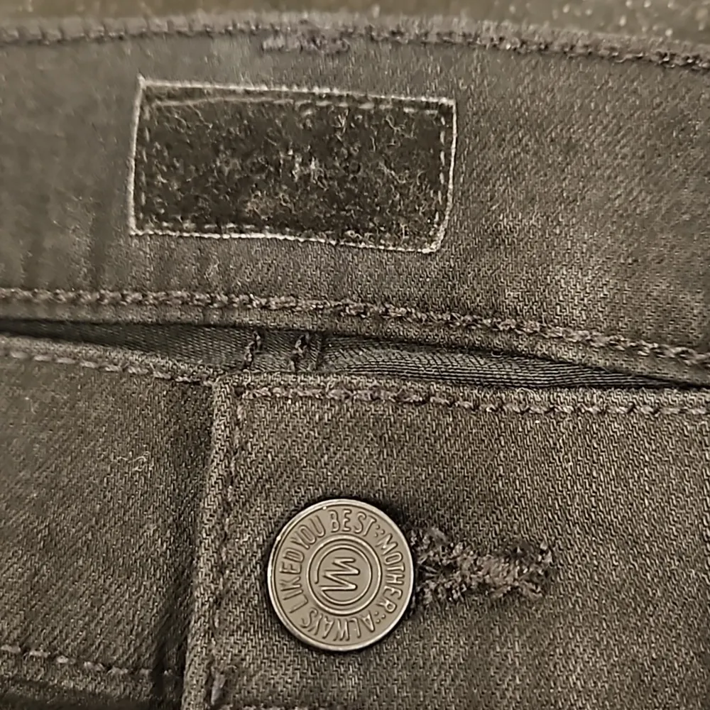 💕MOTHER💕 The Weekender Jeans ~ Not Guilty Black 33 Flare Leg - Image 15