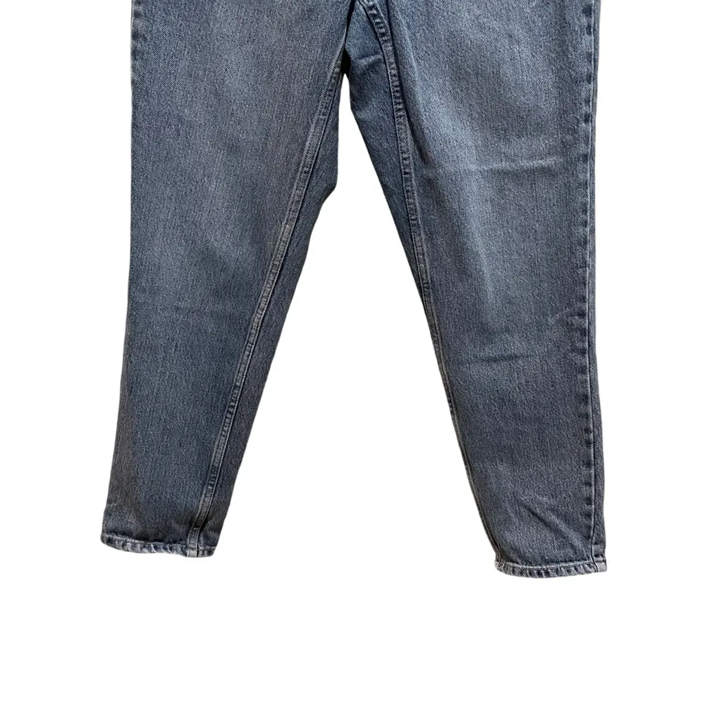 Topshop Mom Jeans Medium Wash Size 28 - Image 2