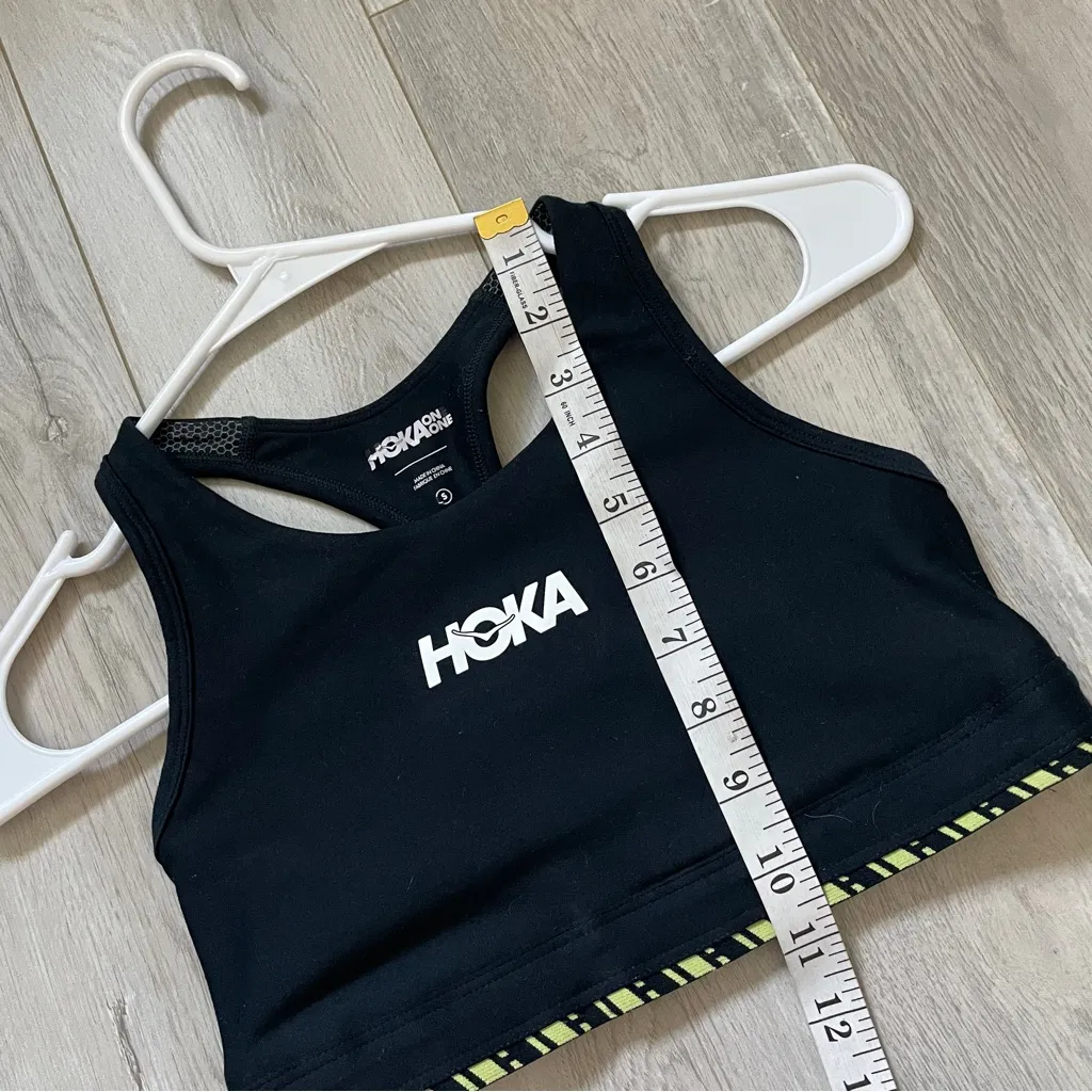 Hoke One One Sports Bra hupana racerback womens Black (small) workout running - Image 6
