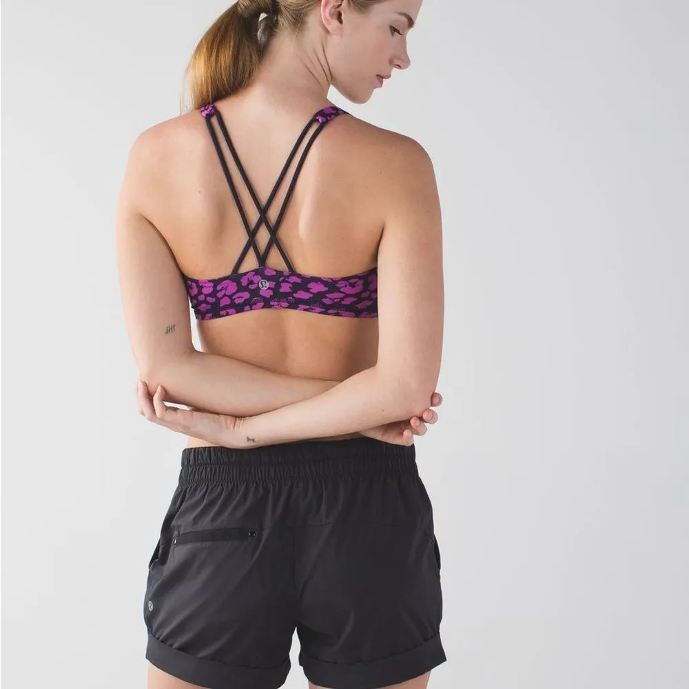 Lululemon Free To Be Bra in Mini Cherry Cheetah Ultra Violet Naval Blue Size 4 - Image 2