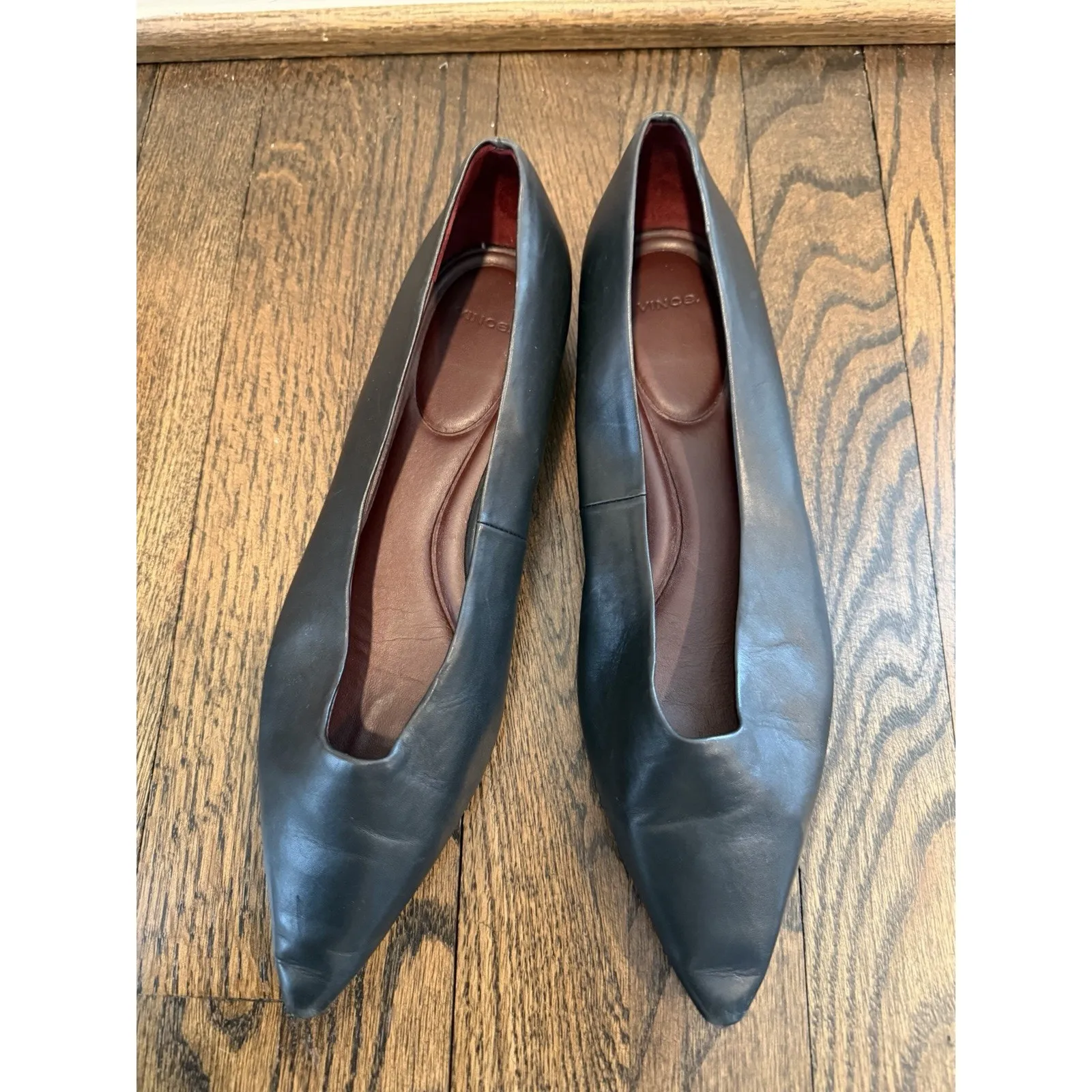 Vince Isabel Pointed Toe Black Women's Flat Slip-on Sz 9 Leather $330 - Image 6