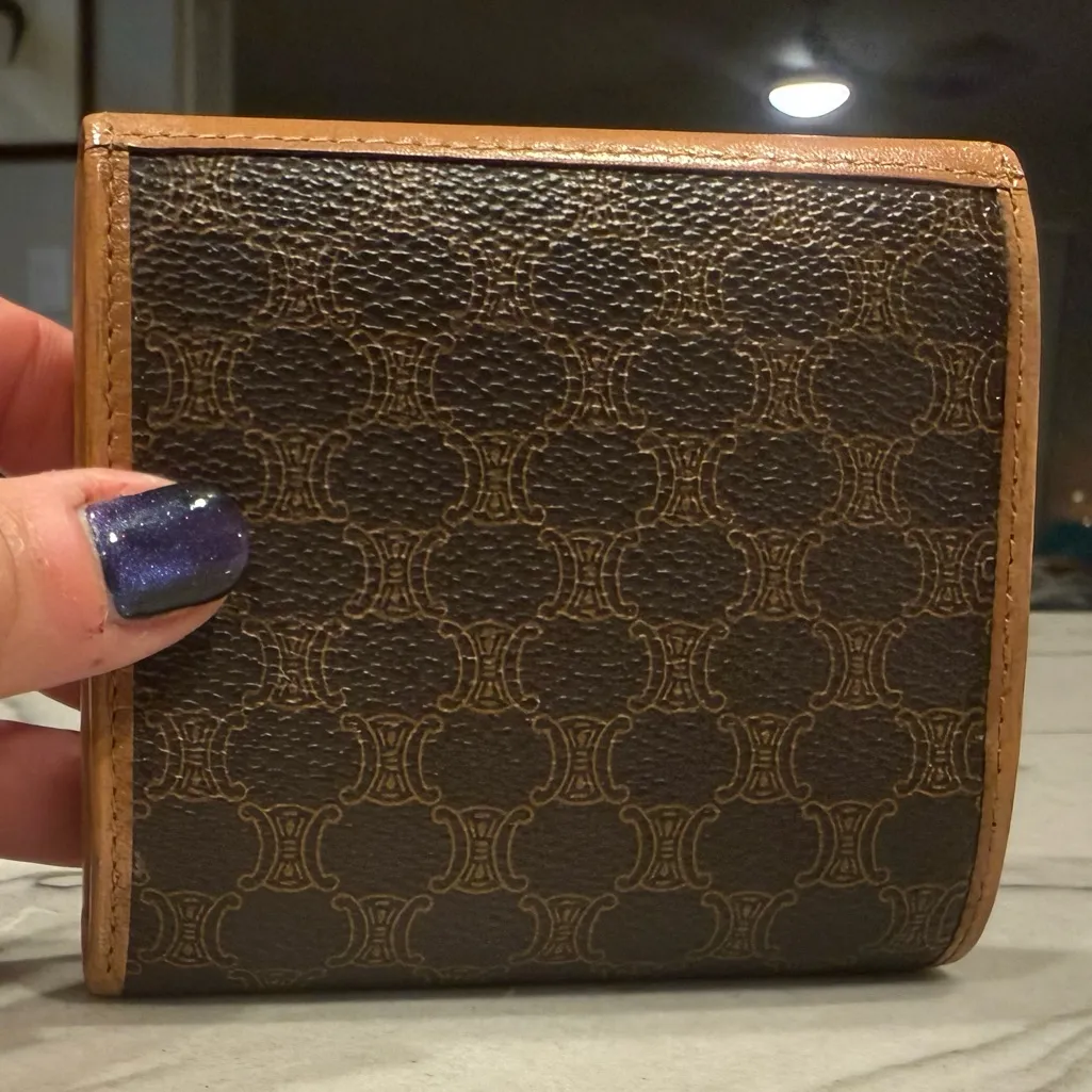 CELINE  MACADAM BI-FOLD COMPACT WALLET VINTAGE - Image 7