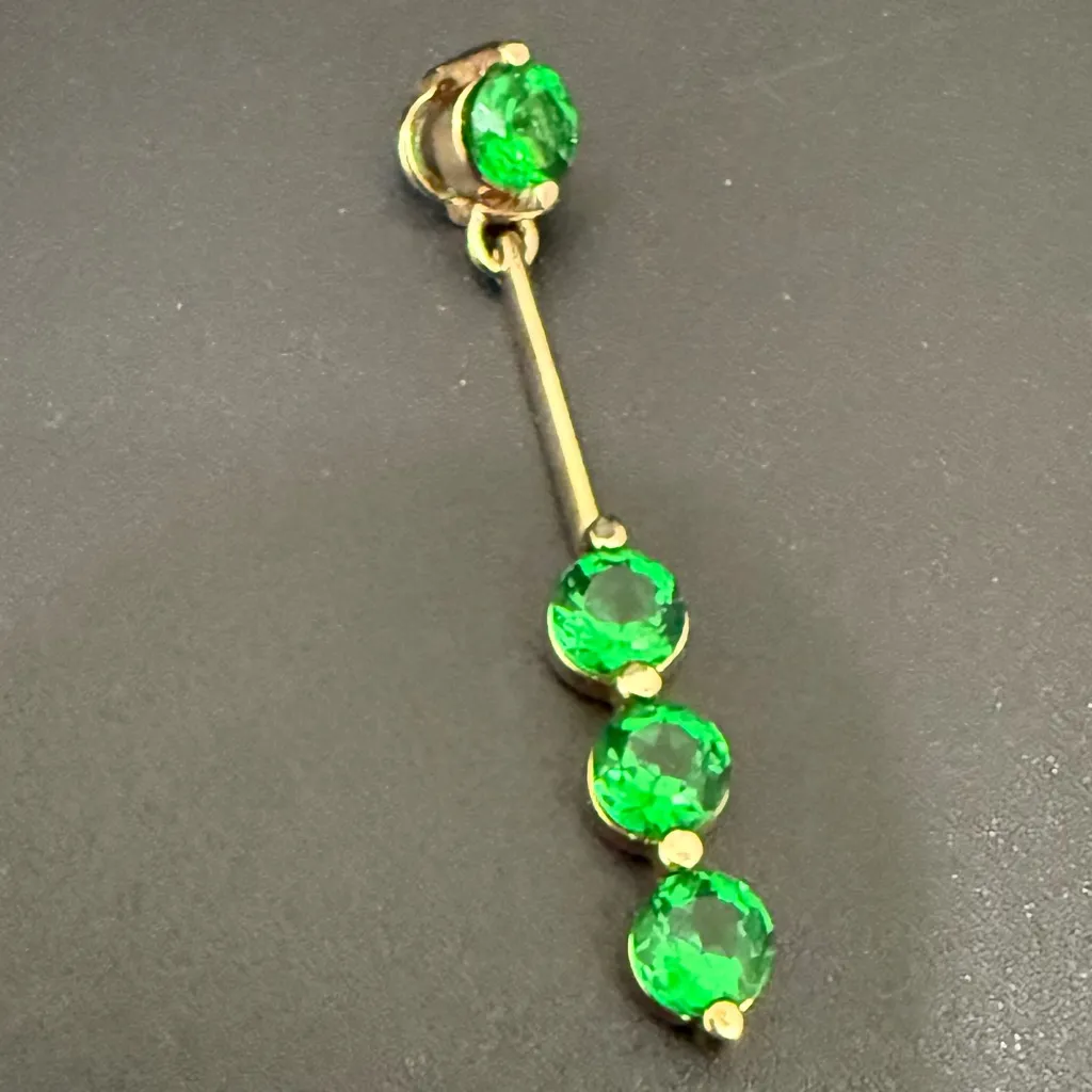 Signed 925 Gold Over Sterling Silver Vermeil Emerald Green CZ Row Drop Pendant - Image 5