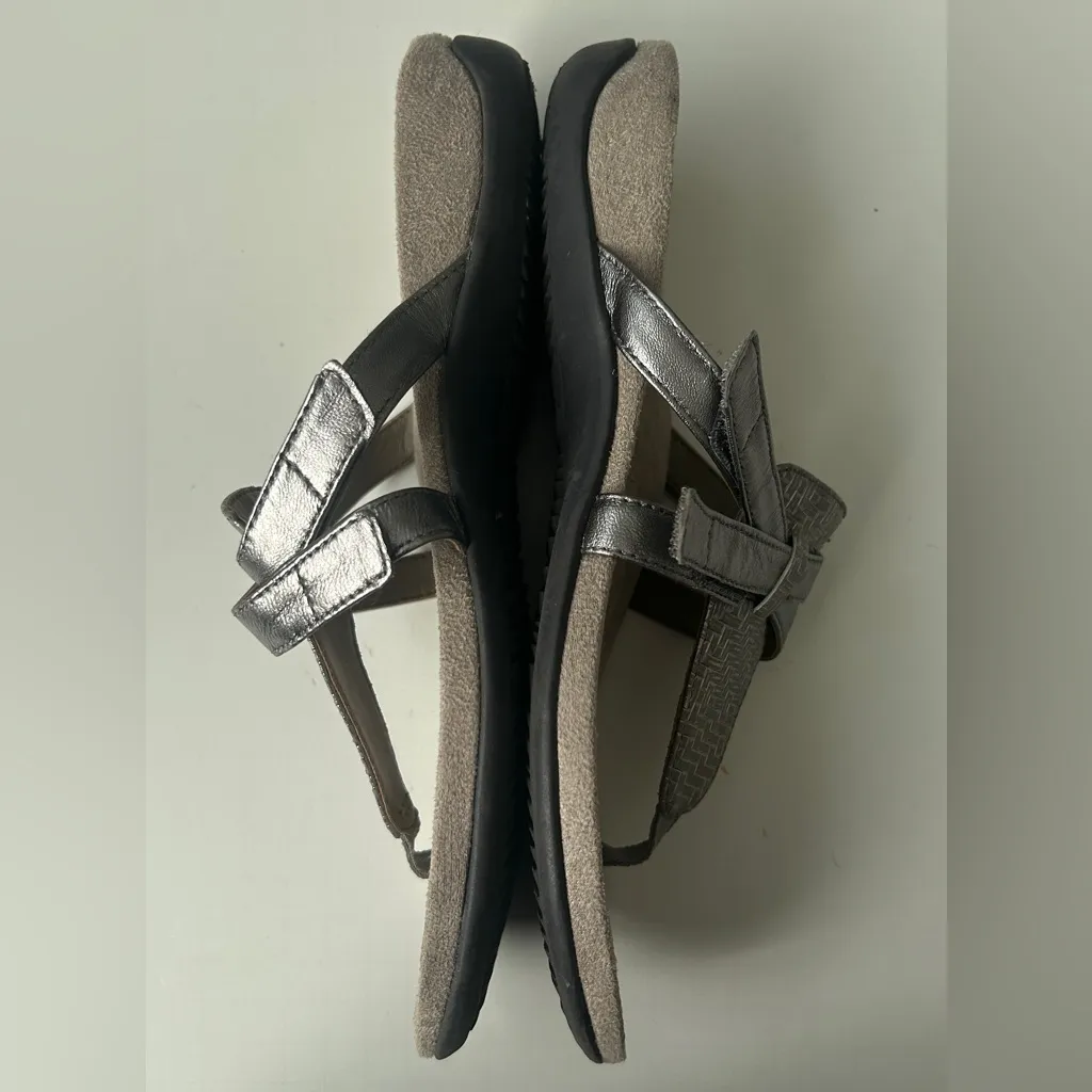 Vionic karley Sandals - Image 3