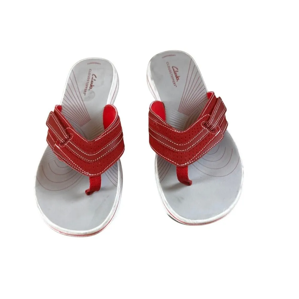 Clarks Size 11 Slip On Womens Thong Sandal Red - Image 2