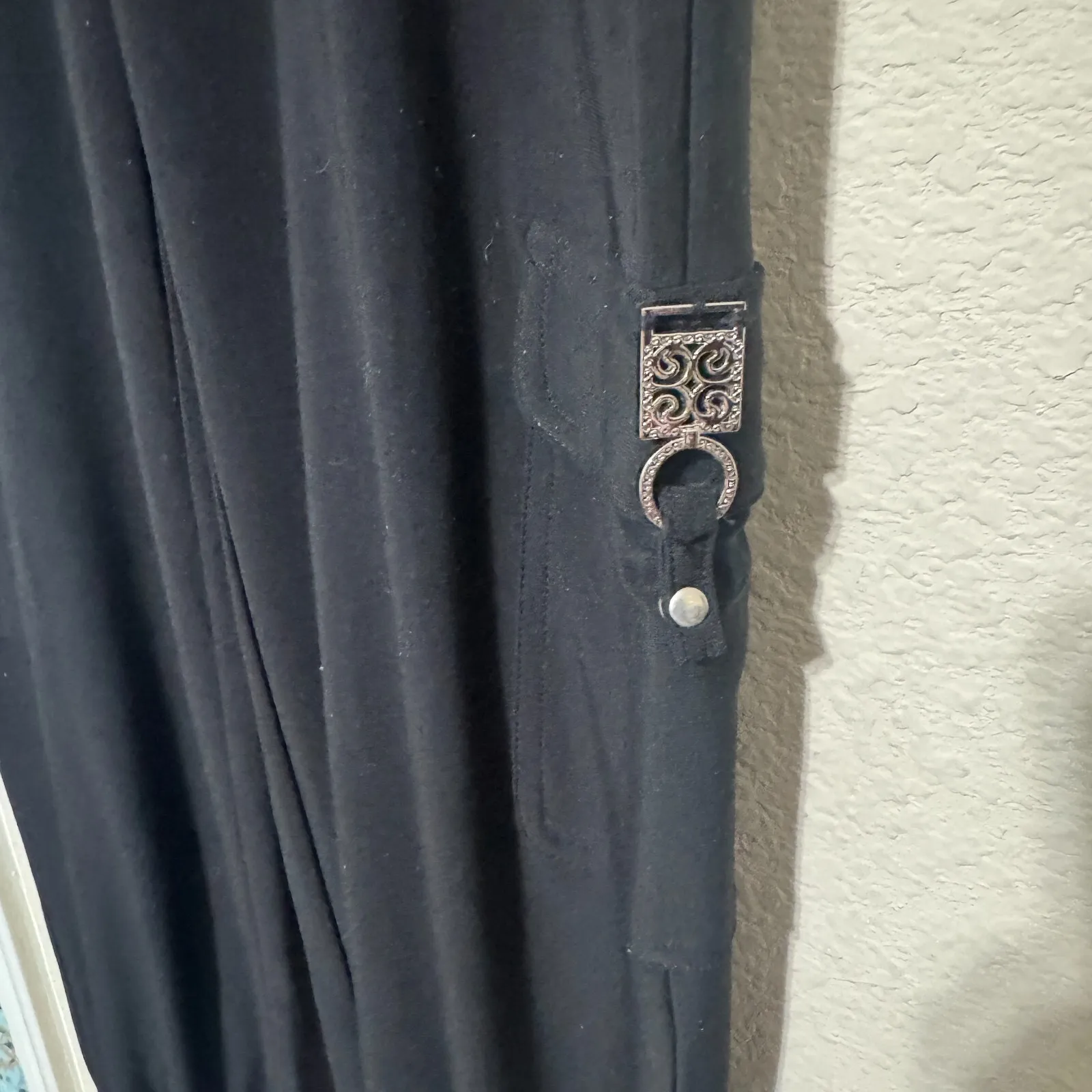 White House Black Market Womens Pants Cropped XXS Cargo Joggers signature knit - Image 2