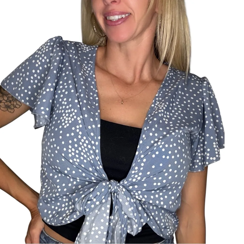 Women's Blue Polka Dot Tie-Front Crop Top Size S - Image 7