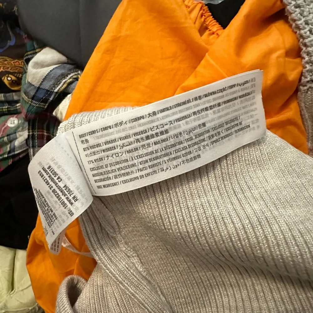 NWT Abercrombie & Fitch Asymmetrical One Shoulder Sweater Size XL - Image 6