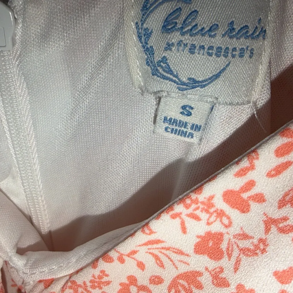 Blue Rain Pink Floral Spaghetti Strap Front Tie Bow Accent Romper Size Small - Image 9