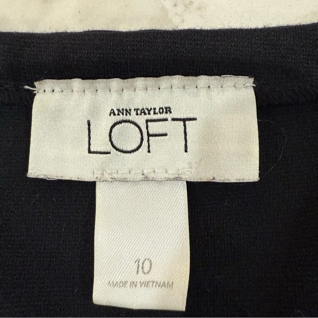 Ann Taylor LOFT 3/4 Sleeve Bodycon Cocktail Dress Women’s 10 Little Black Dress - Image 4