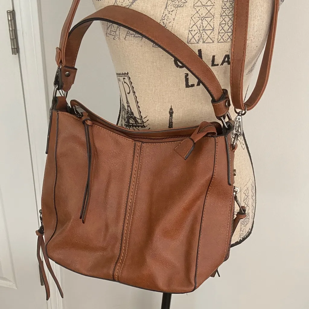 NWOT REALER Women’s Camel Brown Leather Hobo Handbag Shoulder Bag Tan - Image 2