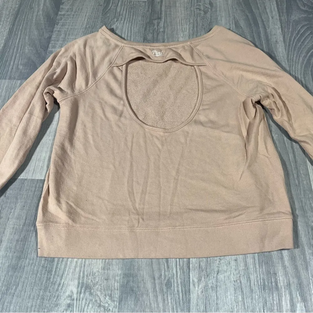 PINK Victoria’s Secret Women's Tan Long Sleeve Top “Wake me when it’s Summer” - Image 9