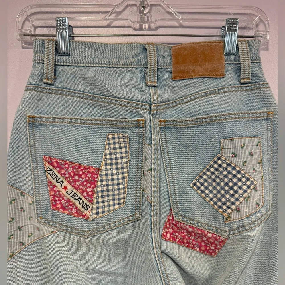 Light wash‎ vintage patchwork Zena jeans Blue Size undefined - Image 5