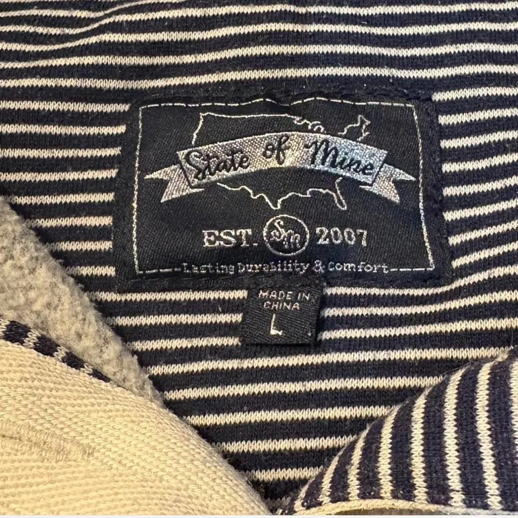 State of Mind Navy Blue and White Striped Pullover Size L - Image 2