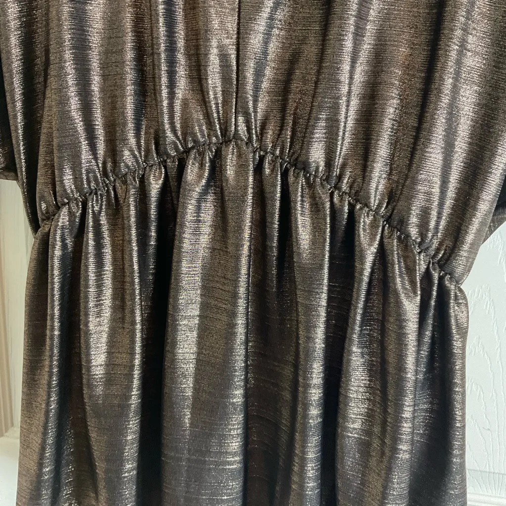 Mareli plus woman’s a metallic, short - Image 5