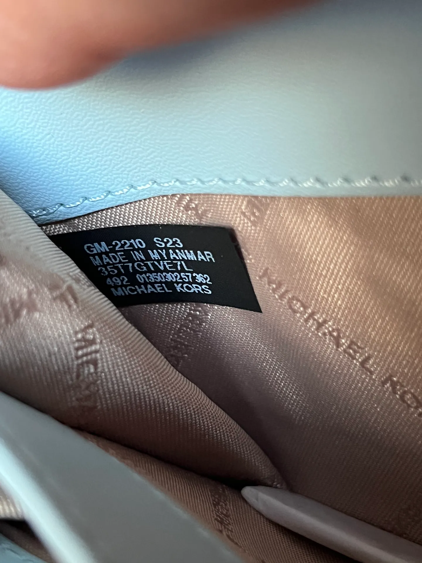 Michael Kors Wallet - Image 7