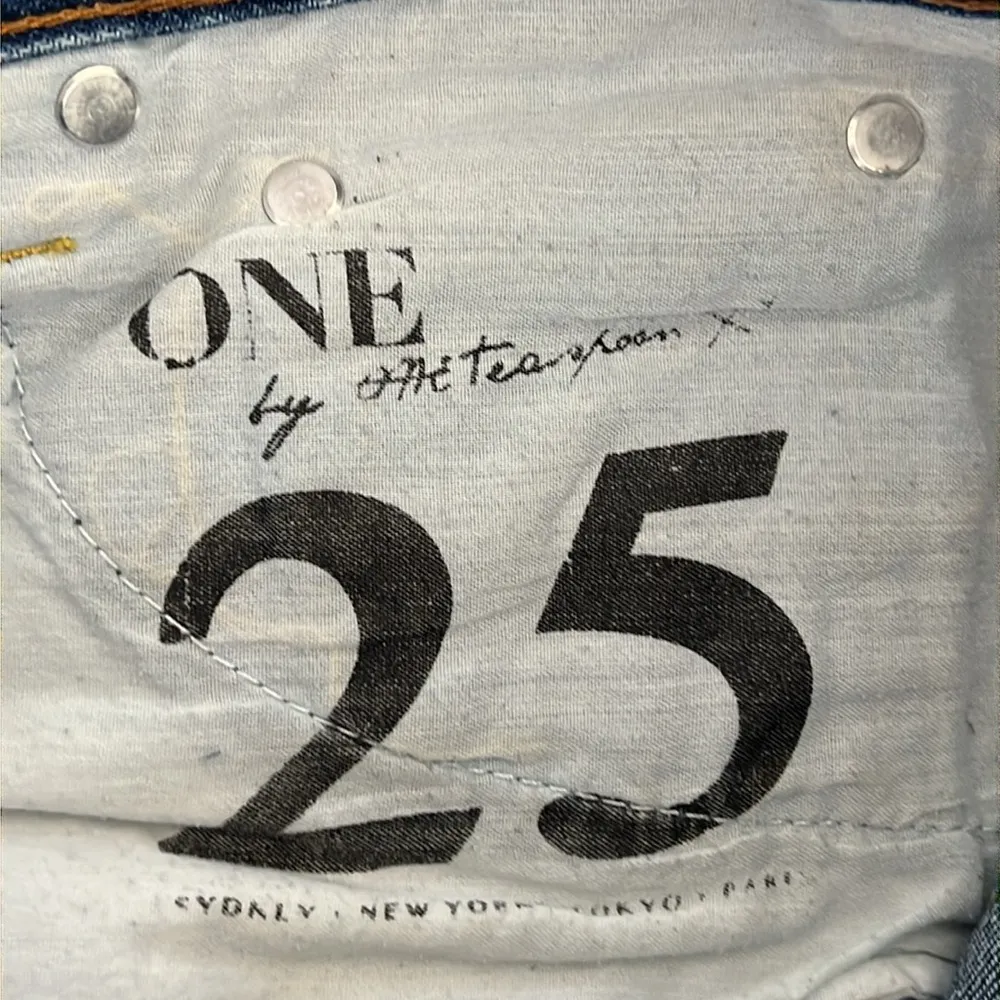 One X One Teaspoon Bandits Trash Whores Low Waist Cut Off Shorts Size 25 - Image 7