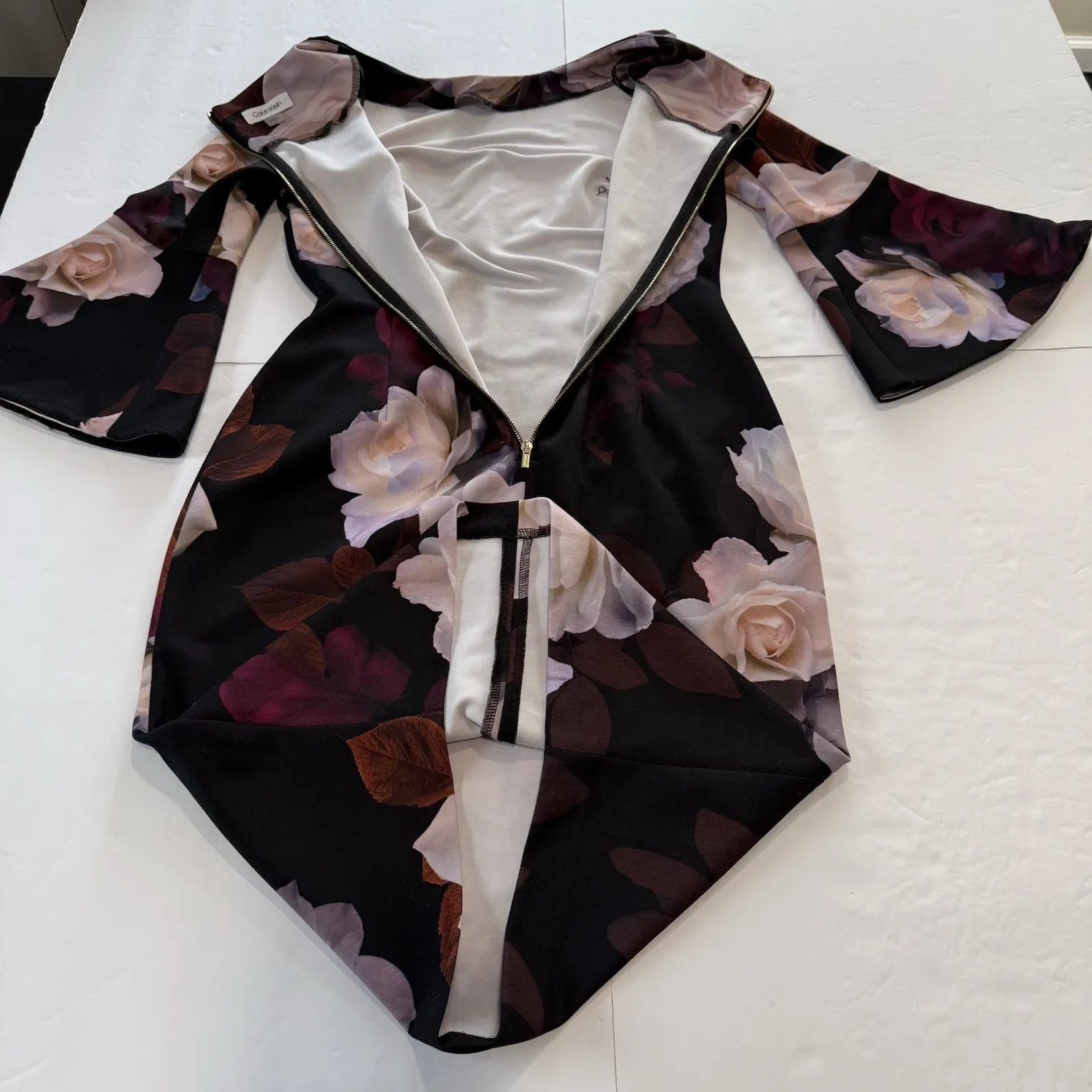 Calvin Klein Black Pink Floral Bell‎ Sleeve Stretch Crepe Sheath Dress Size 4 - Image 6