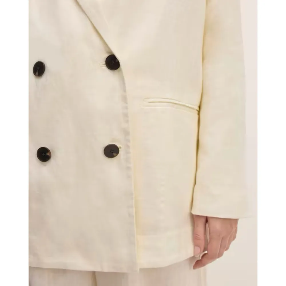 NWT Everlane The Linen Double Breasted Blazer in Bone - Image 2