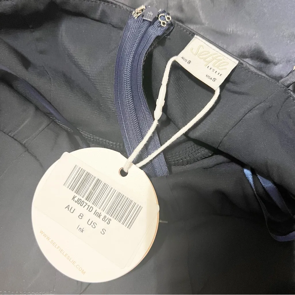 NWT SELFIE LESLIE Bronte High Split Gathered Bust Maxi Dress Ink Size US Small - Image 5