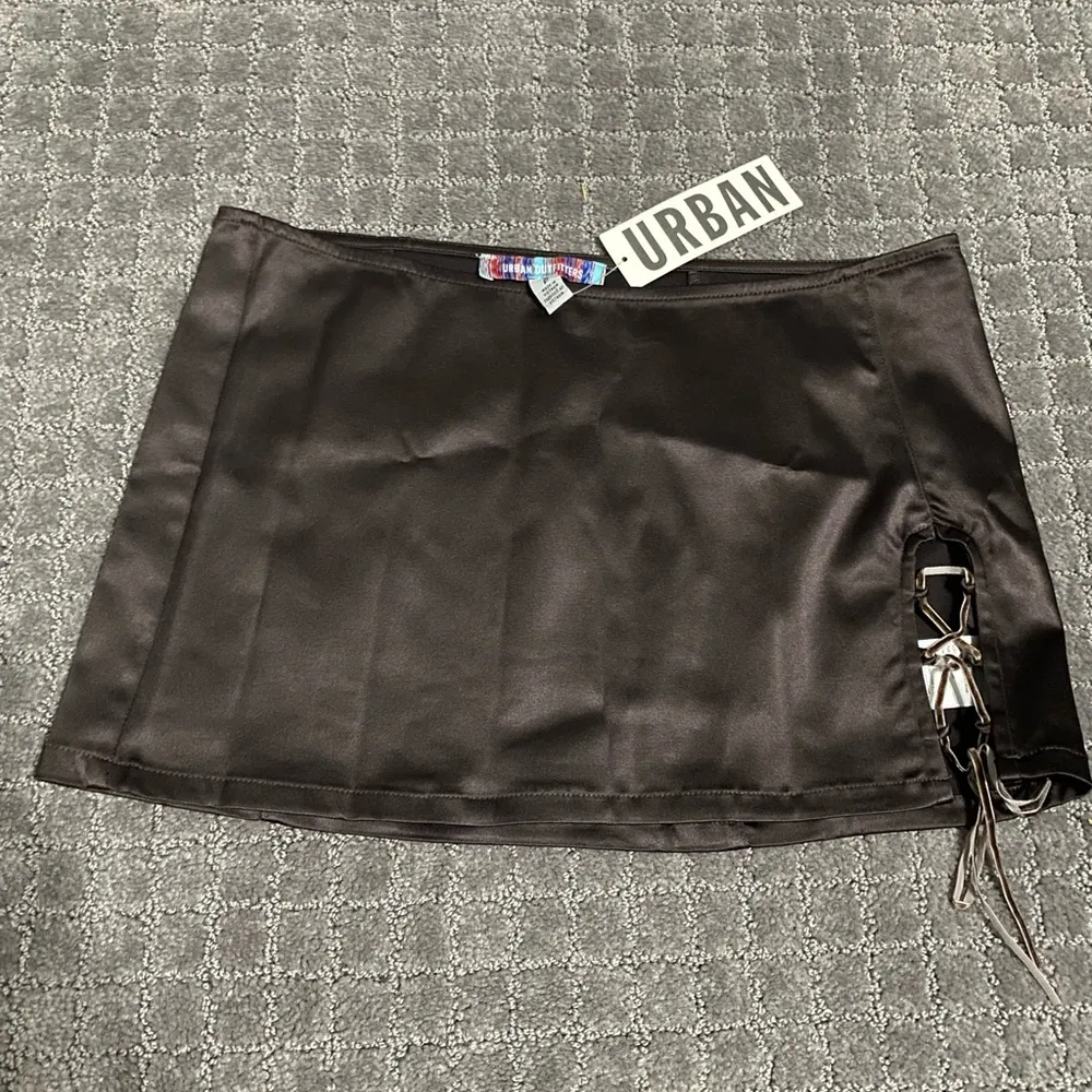 Urban Outfitters Blossom Satin Lace-Up Mini Skirt NWT Size S - Brown - Image 5