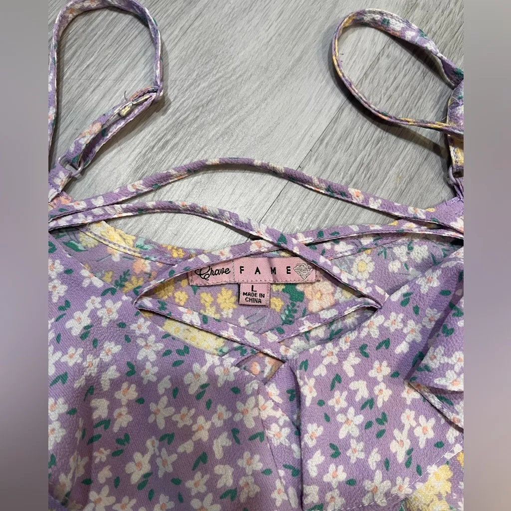 NWOT Floral Ruffle Top - Image 3