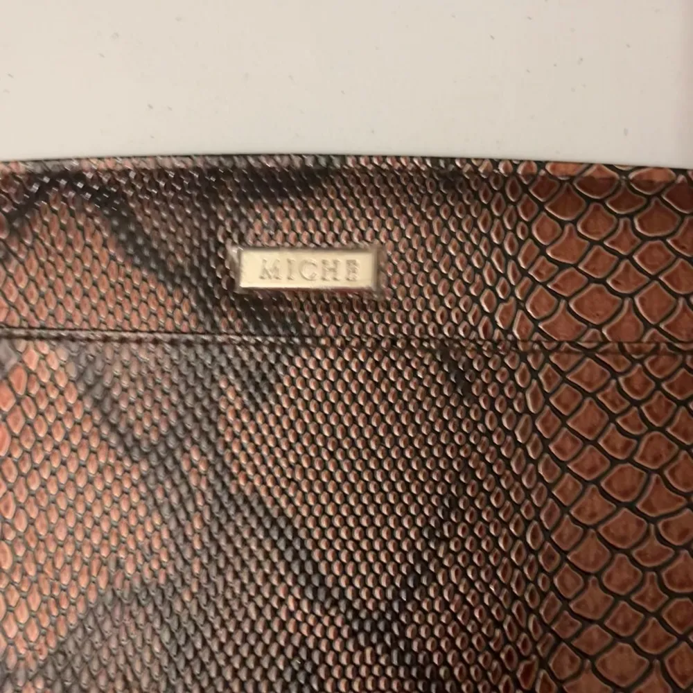 Miche Snake Skin Animal Print Shell Brown - Image 4