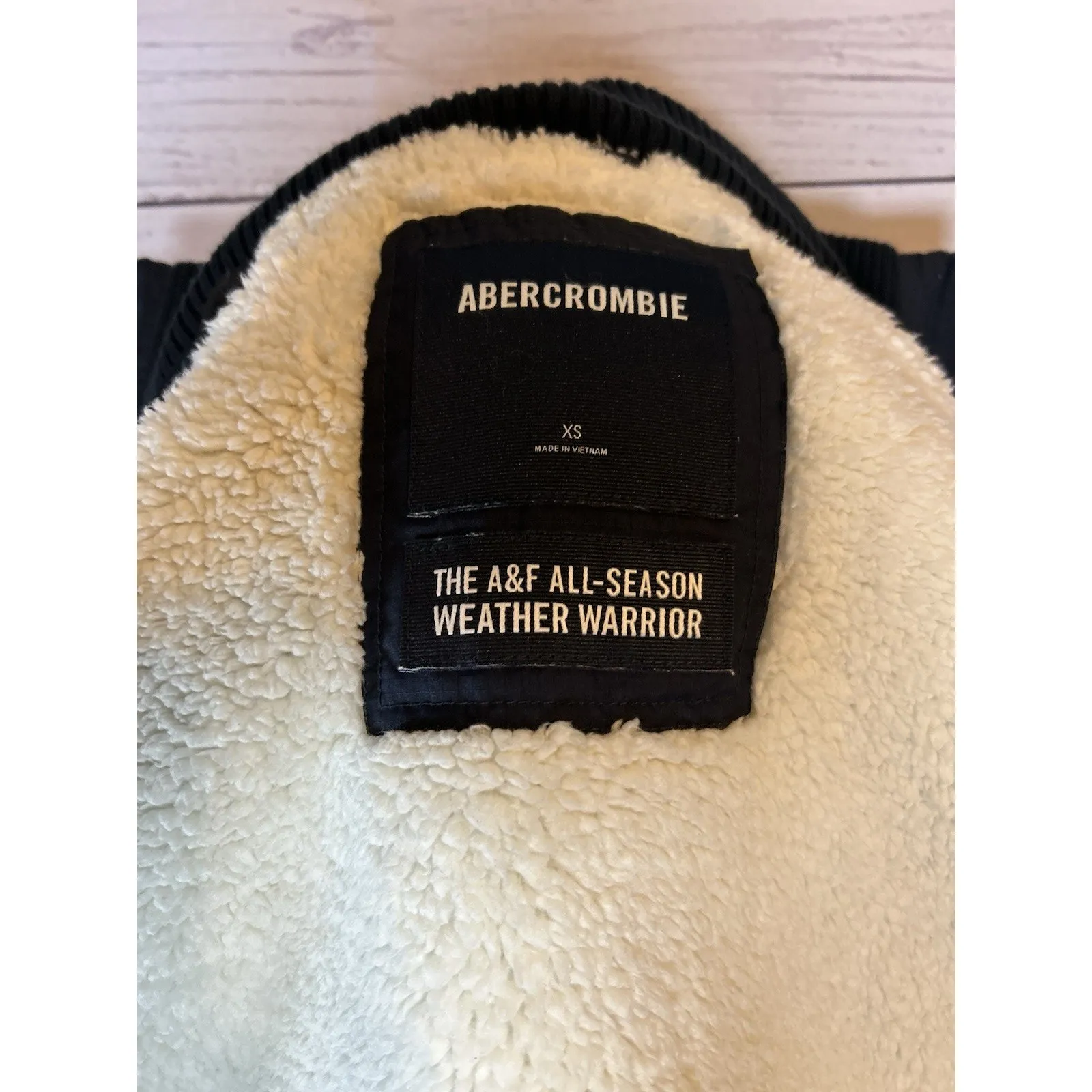 Abercrombie & Fitch XS Black All Season Weather Warrior Coat Jacket Hooded - Image 6