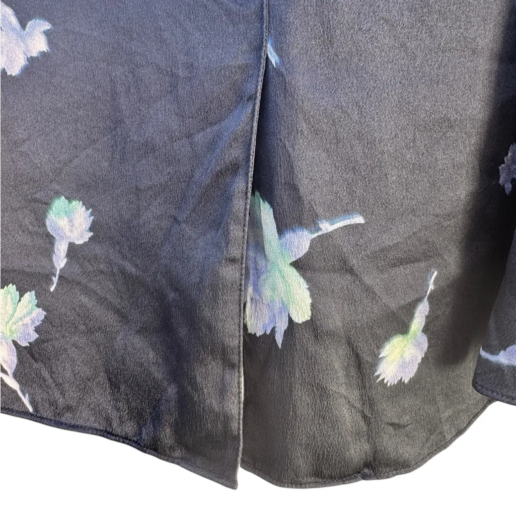 Vince 100% Silk Sea Carnation Floral Blouse 1X XL Navy Blue Floral Designer Top - Image 8