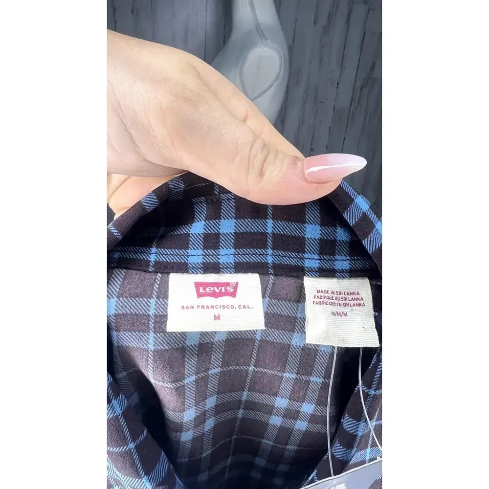 NWT Levi's Women's Plaid Collared Blouse Size‎ Medium Long Sleeve Casual - Image 7