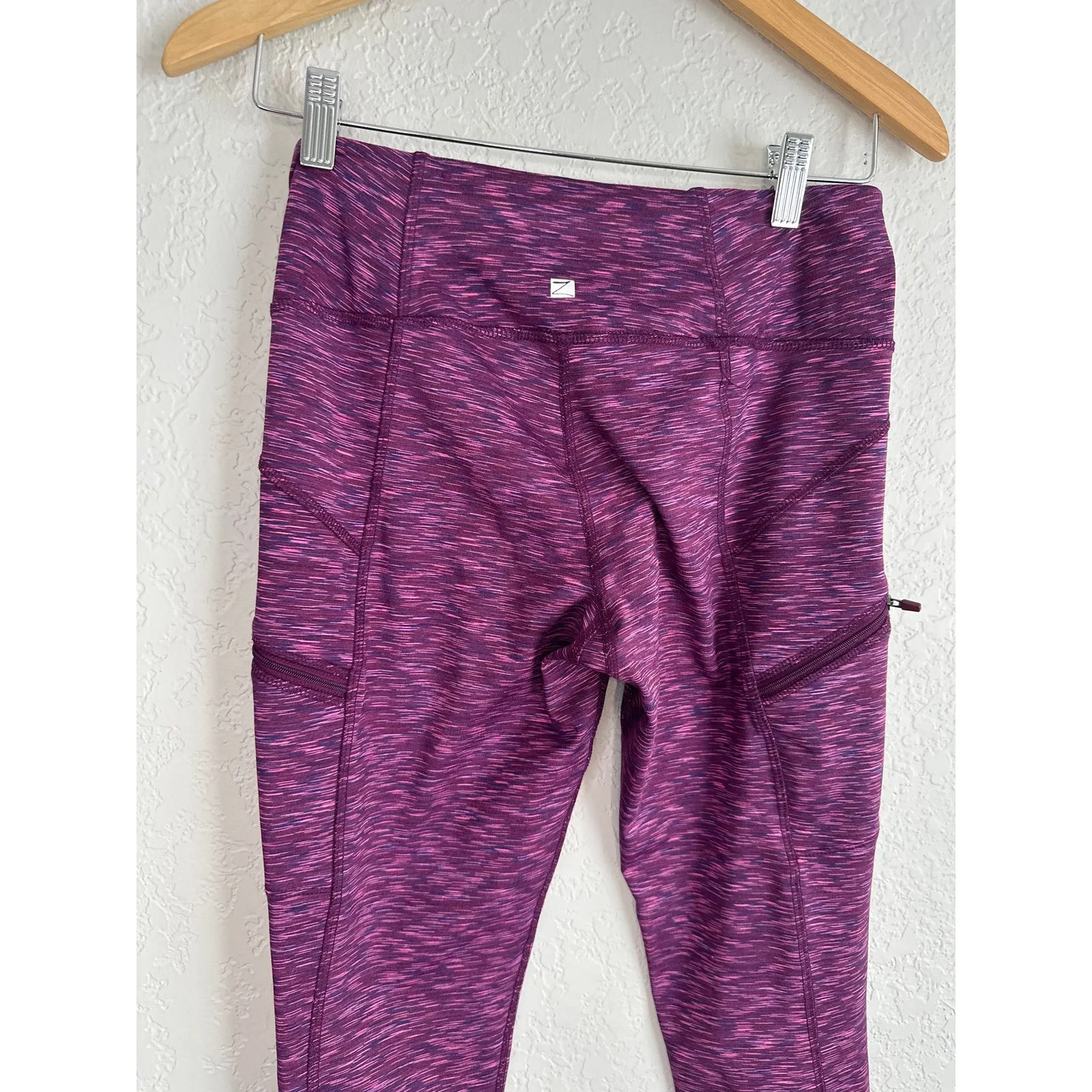 Z by Zobha Purple Space Dye Leggings Size Small Athleisure Athletic Zip Pockets - Image 7