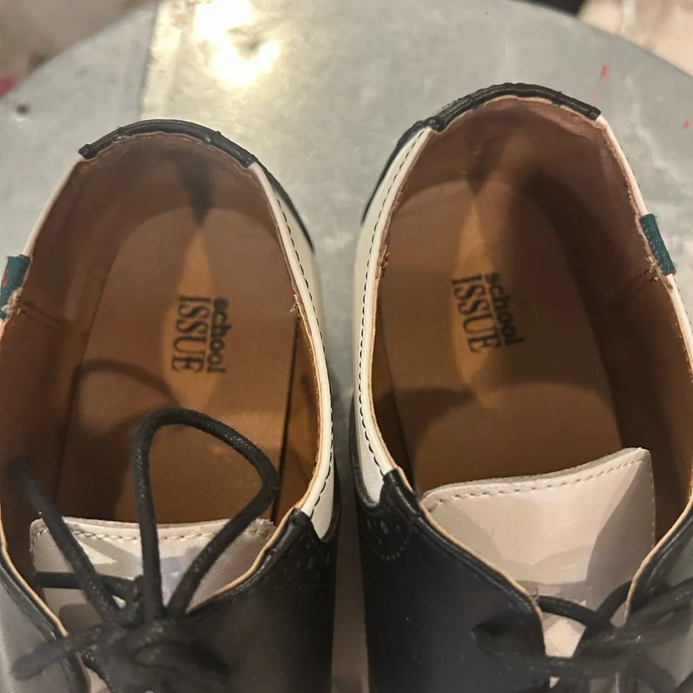 School shoes! Black Size 7.5 - Image 2