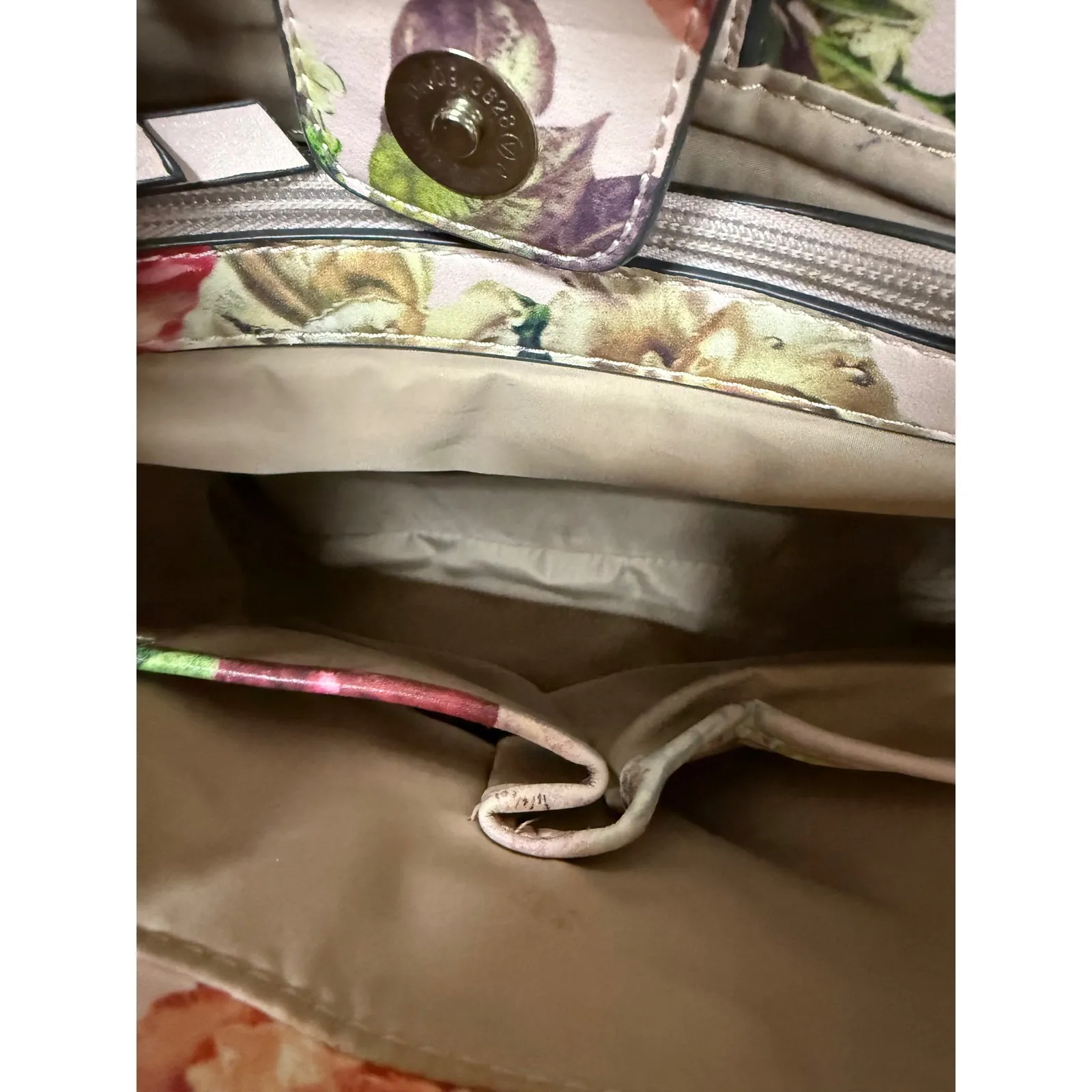 Nine West Baby Pink Floral Satchel Bag Snap Closure Medium Sized Handbag - Image 6