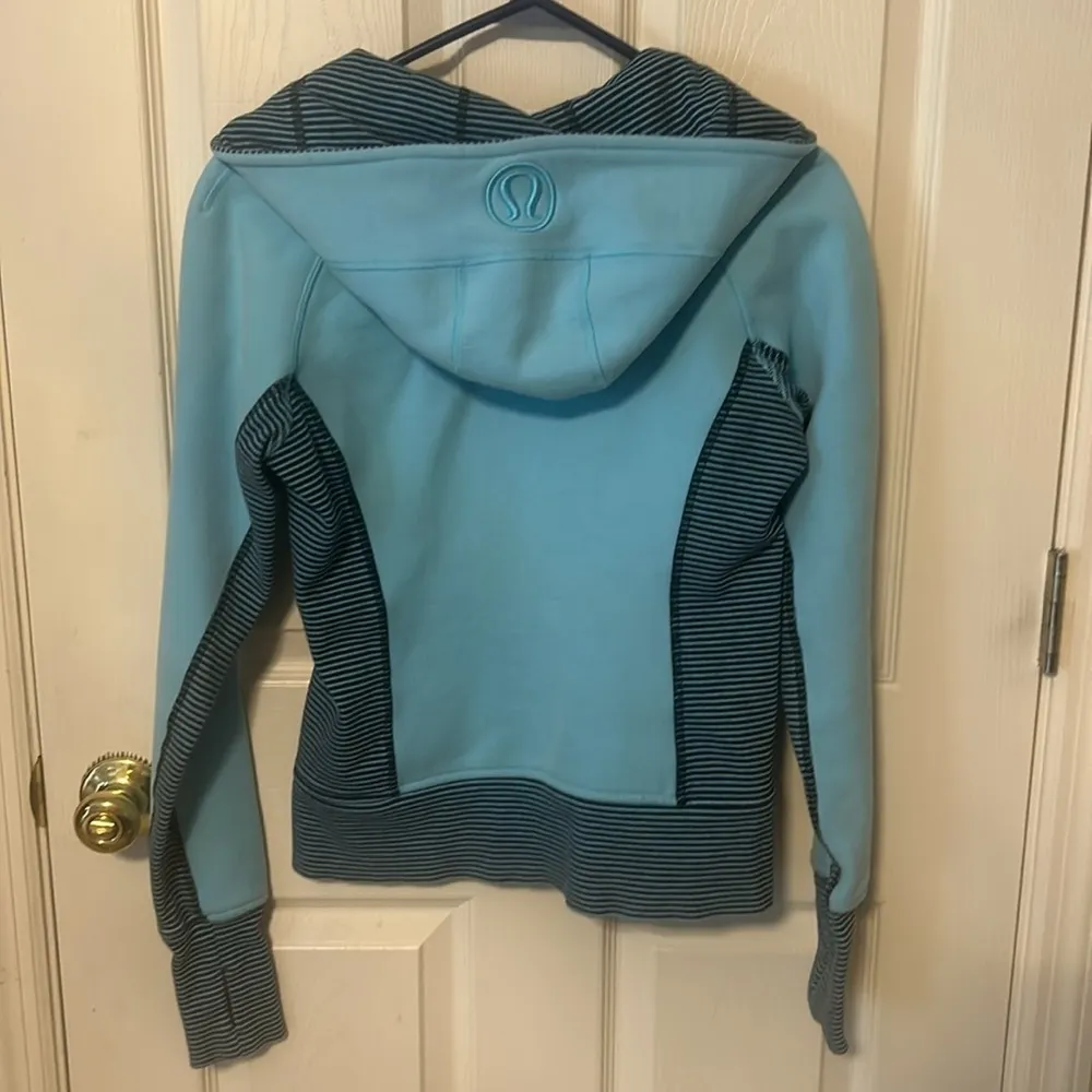 Lululemon Scuba Hoodie Blue Shhhh I'm Meditating Full Zip Stripe Side Thumbholes - Image 4