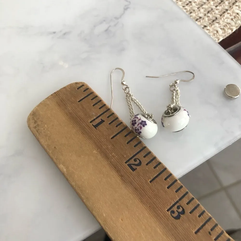 925 Sterling Silver Flower Print Hook Earrings - Image 2