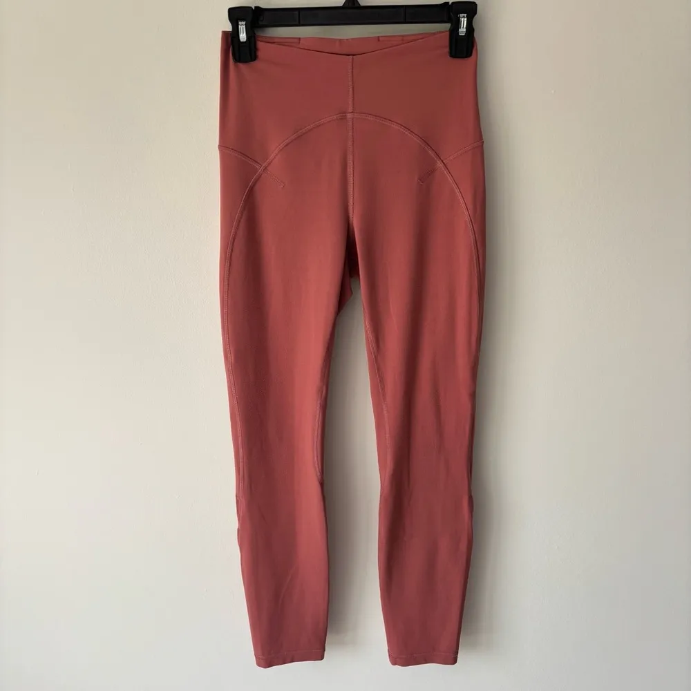 Lululemon Unlimit High Rise Leggings Keyhole Pink Rose Cutouts Athleisure Yoga - Image 3