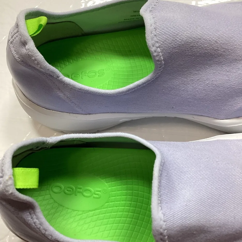 Oofos Slide on WOMEN'S OOMG EEZEE LOW SHOE - Image 6