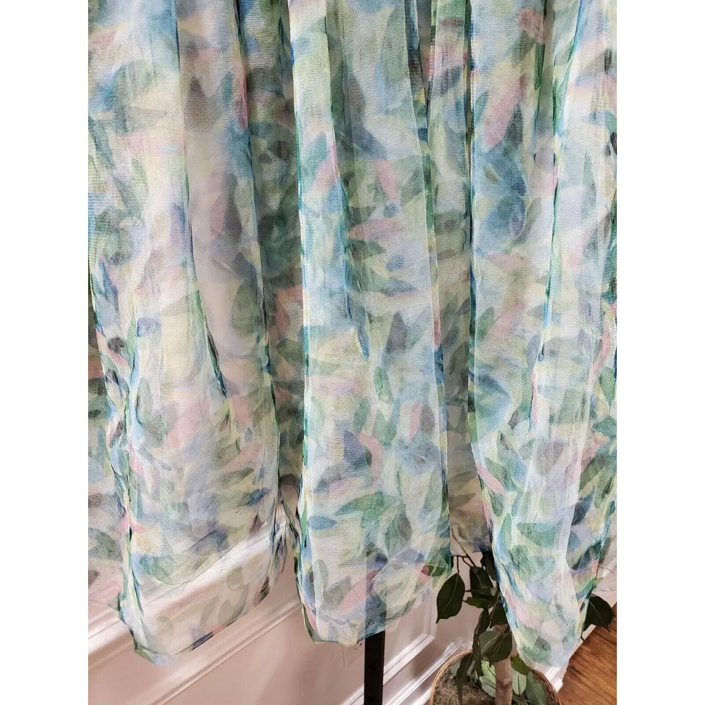 LC Lauren Conrad Women's Skirt Disney Cinderella Size Small Tulle Floral Lined - Image 4