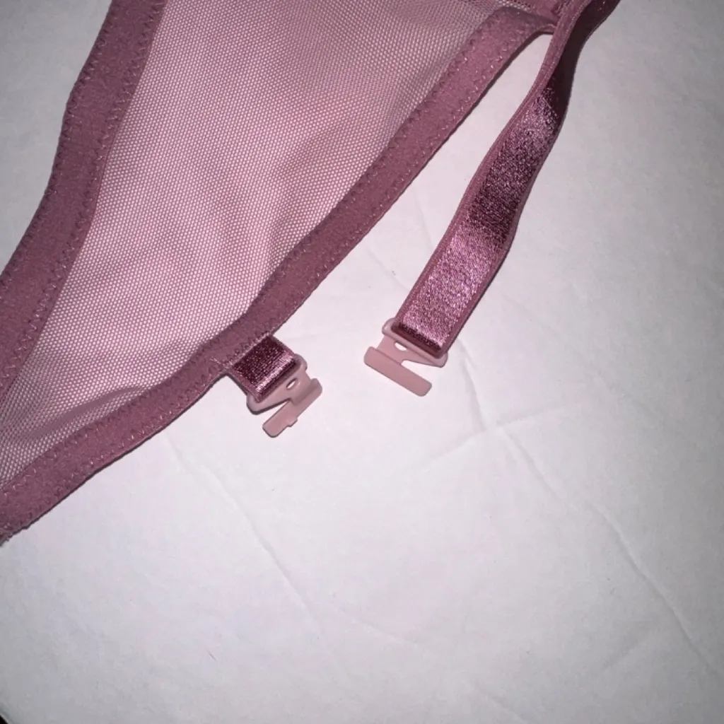 Victoria’s secret unlined lace bra 36D new with tags in pink/purple - Image 8