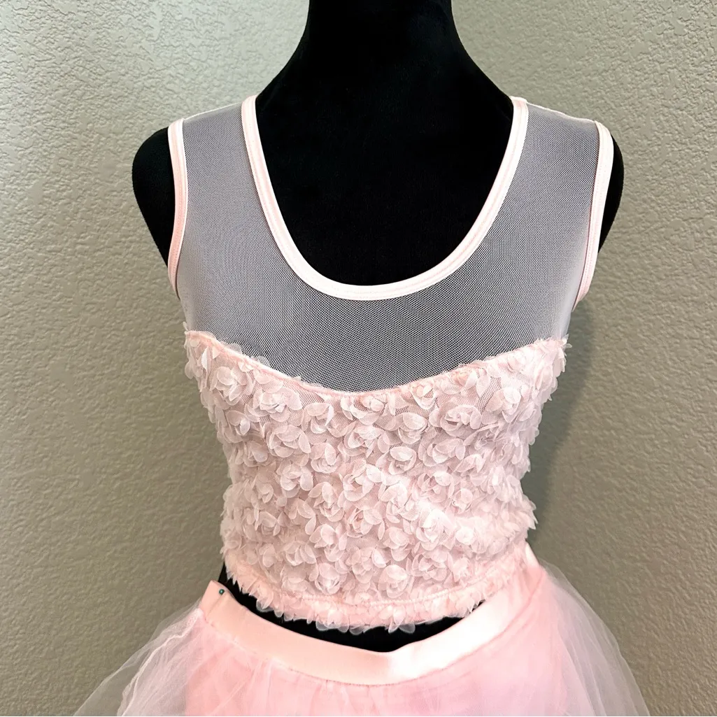 Pink Tulle Skirt Set with Floral Lace Bodice Size M - Image 3