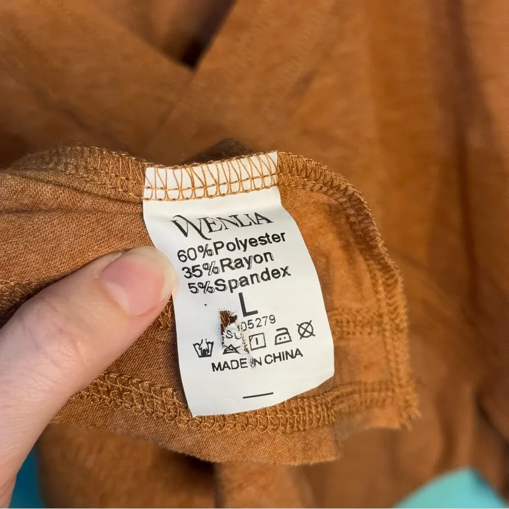 Rust Orange Long Sleeve Top with Cut Out Crop Casual Workout Size L - Image 6