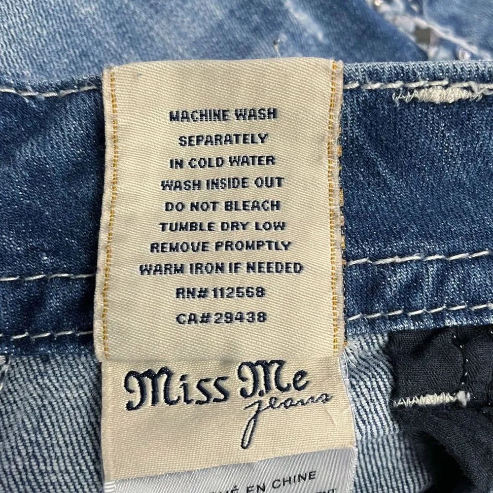 Miss Me Cropped Jeans Straight Leg Mid Light Wash Y2K Back Flap Jeans Size 27 - Image 13