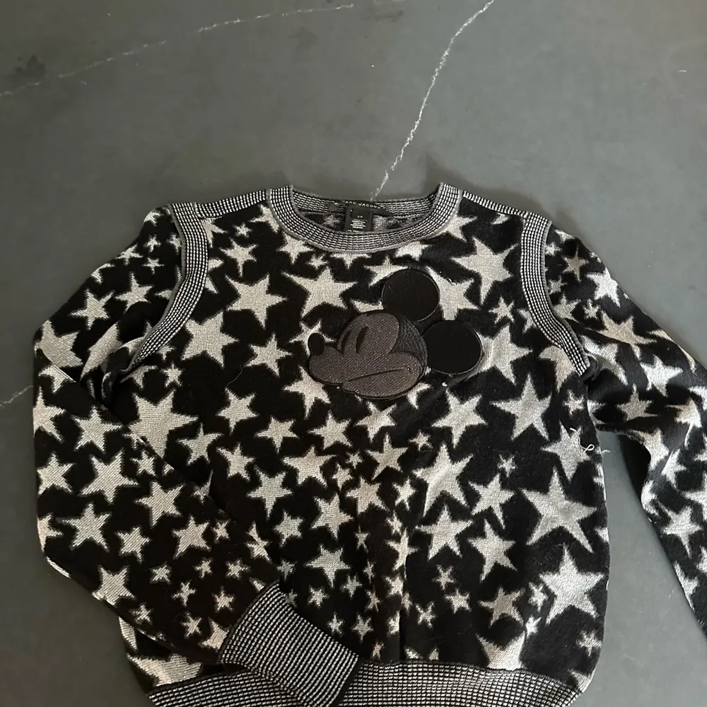 Marc Jacobs Mickey Mouse Black and Sliver Stars Pullover - Image 6