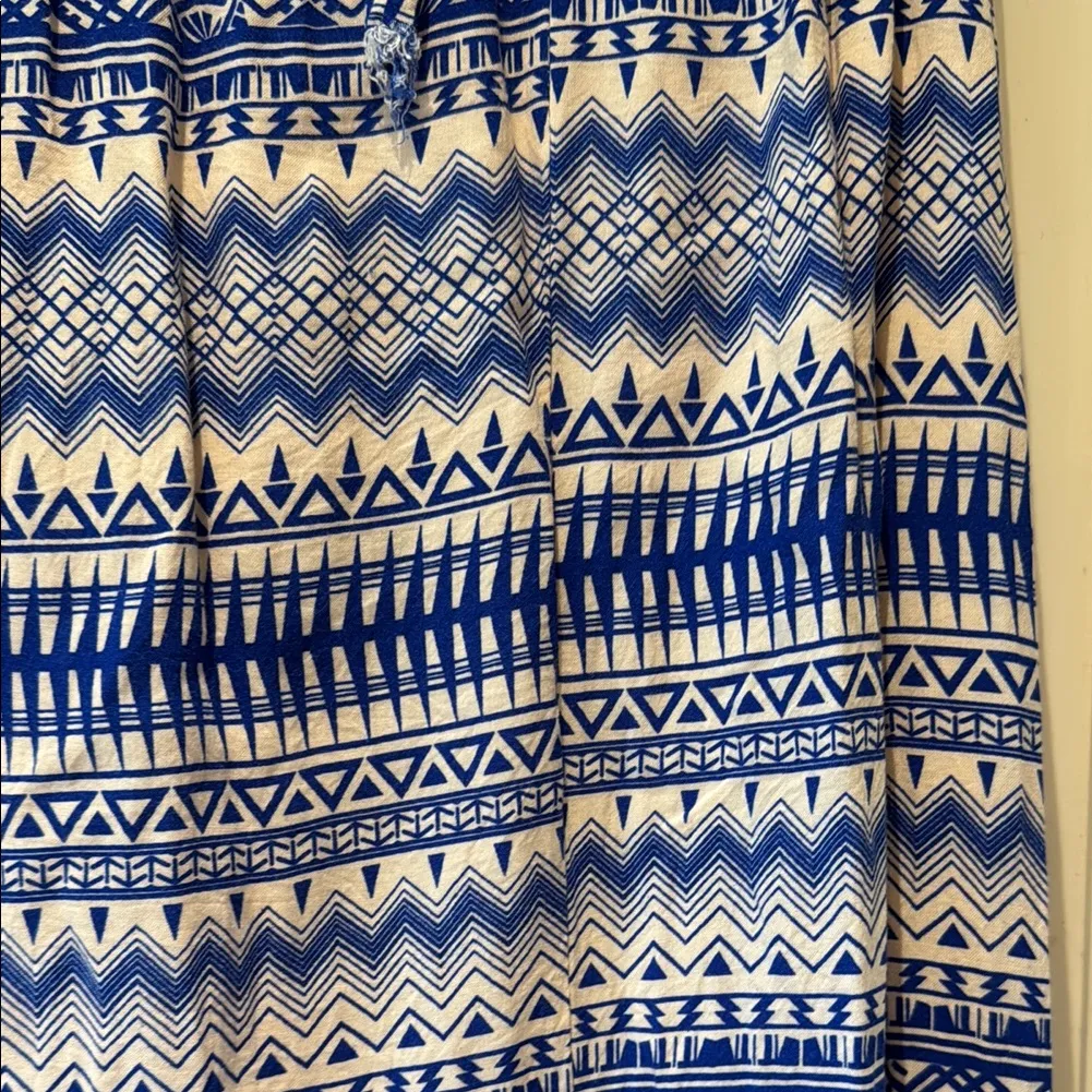 Nymphe Blue and White Patterned Sundress - Image 4