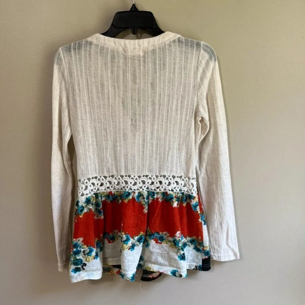 A'reve medium long sleeve top - Image 4
