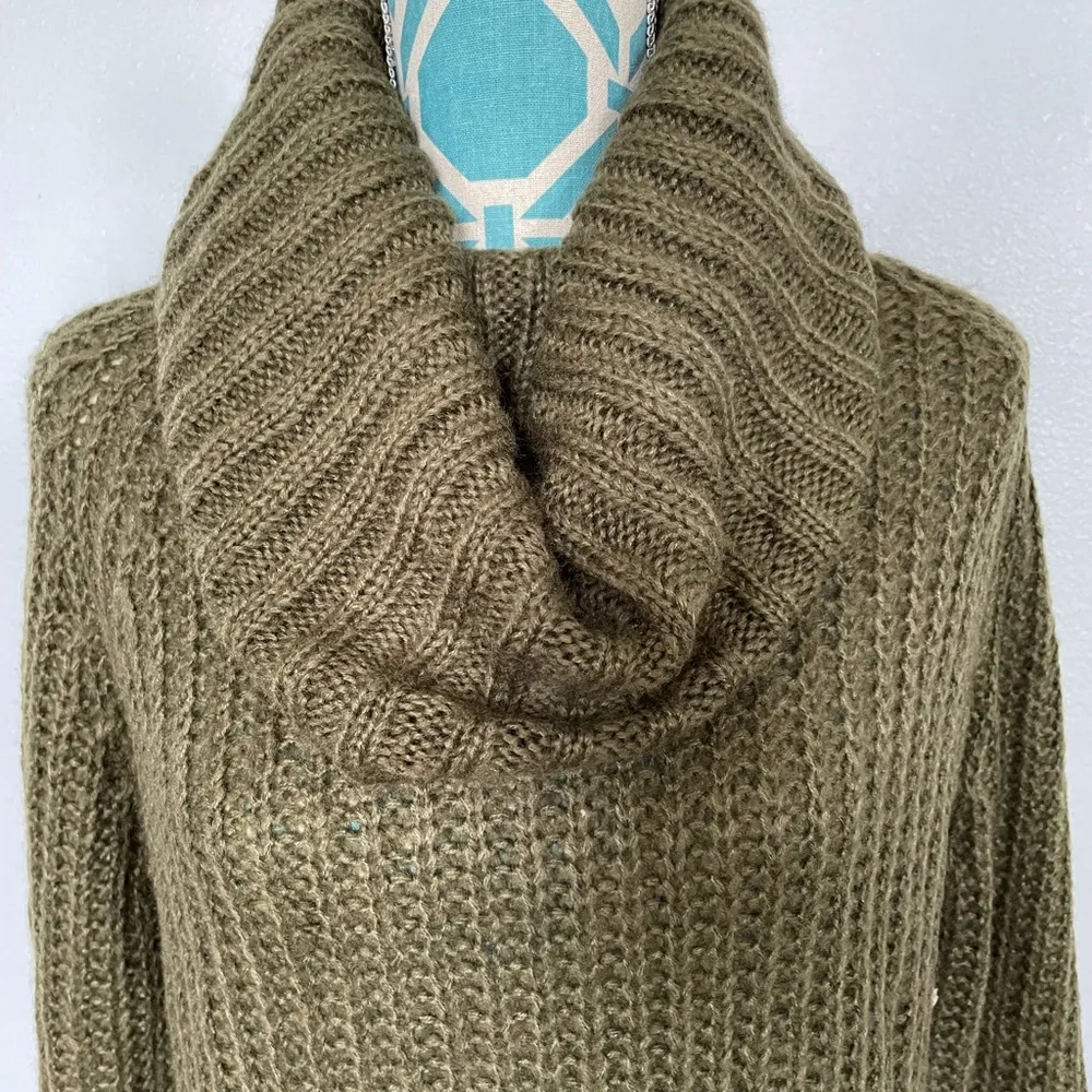 Dreamers Cowl Neck Sweater Tunic OLIVE Small NWT - Image 2